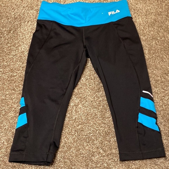 FILA Blue And Black Running Capris - Picture 2 of 6